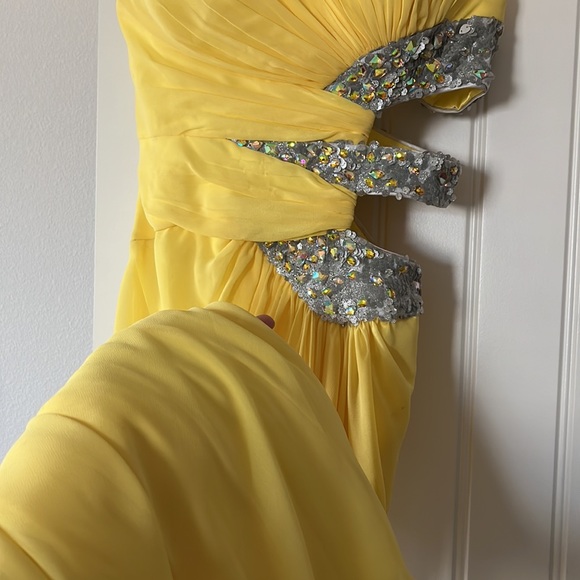 Canary Yellow Faviana Designer Dress - Picture 12 of 16